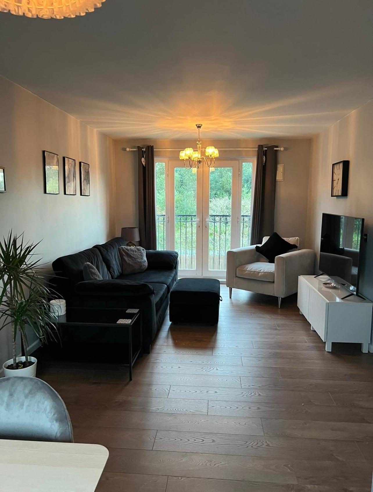 Warrington Apartment Great Sankey Eksteriør bilde